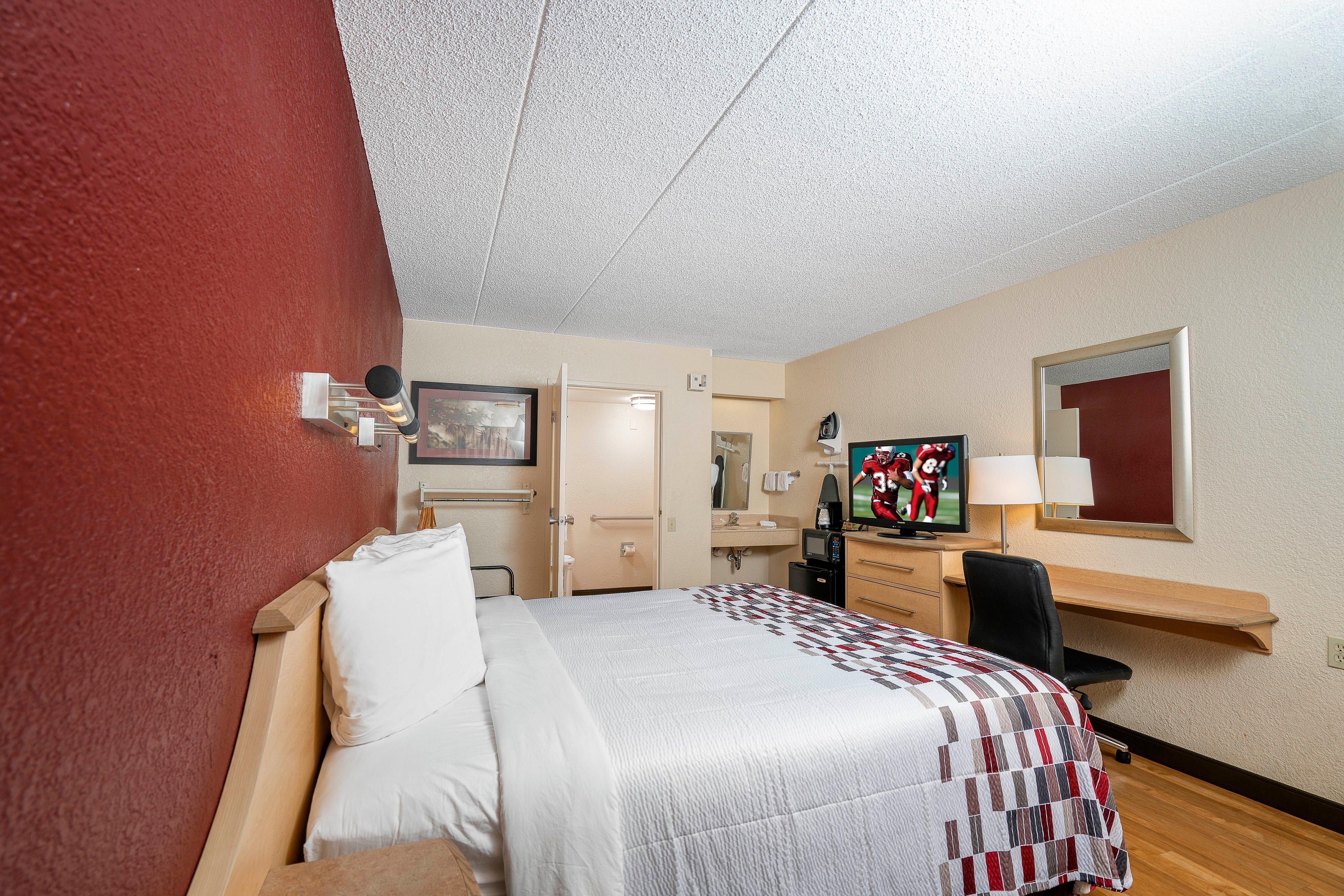 Red Roof Inn Buffalo - Niagara Airport Уильямсвилл Экстерьер фото